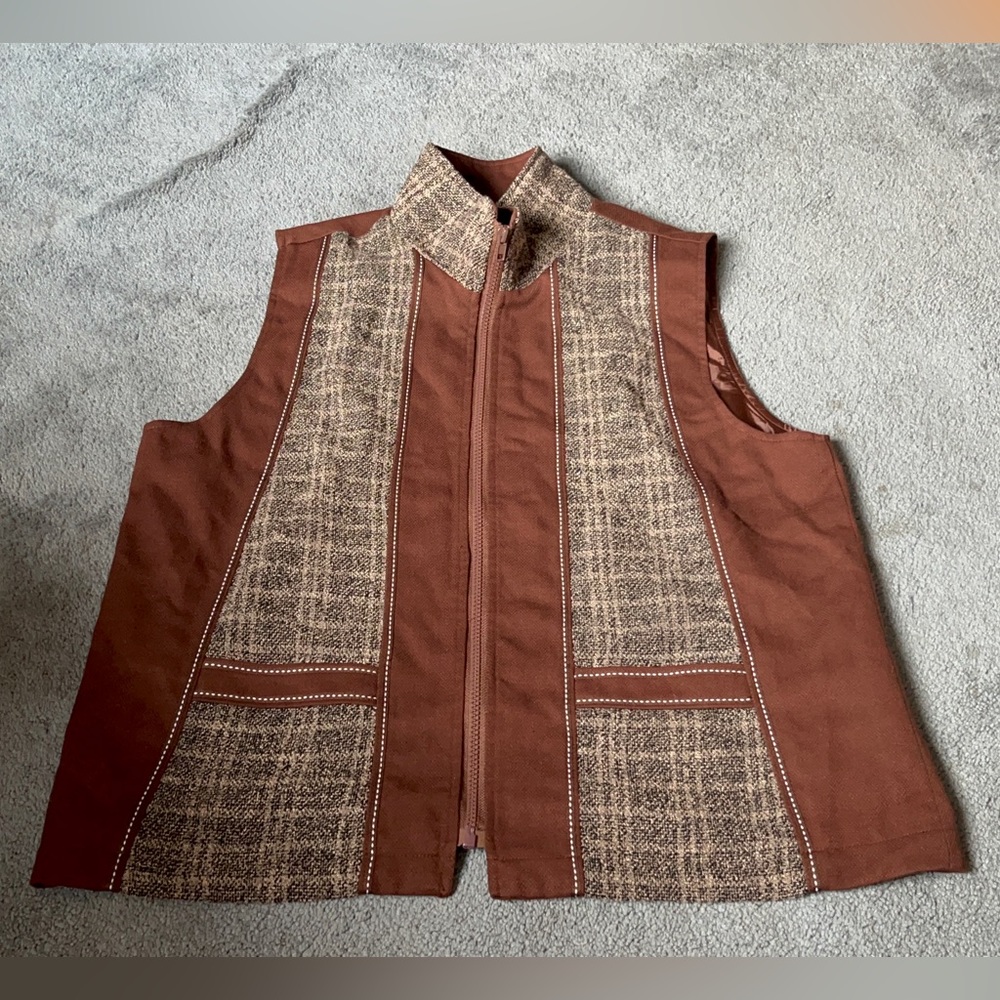 vintage cleo sun vest fits a LARGE
